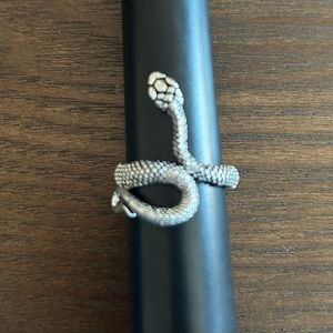New Silver Metal Adjustable Snake Ring